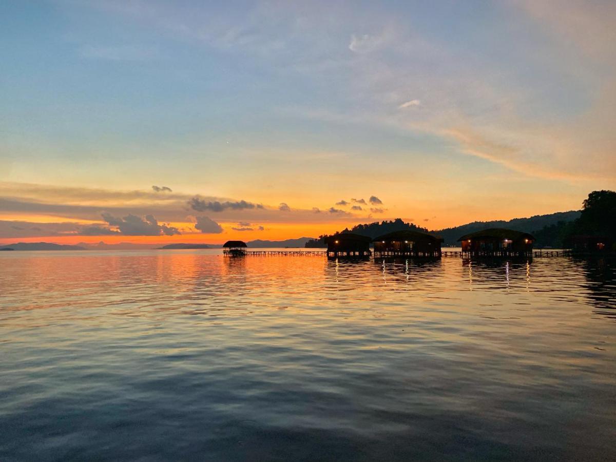 Coriana Dive Resort Waisai Экстерьер фото